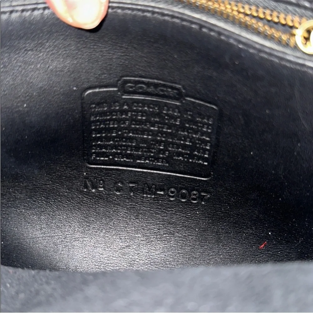 Vintage Coach Black Leather Crossbody Bag - Picture 5 of 5